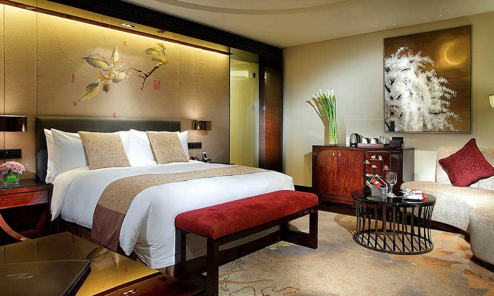 成都保利公園冠假日酒店